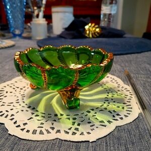 Vintage  EAPG 1898 green glass gold trim footed berry dish